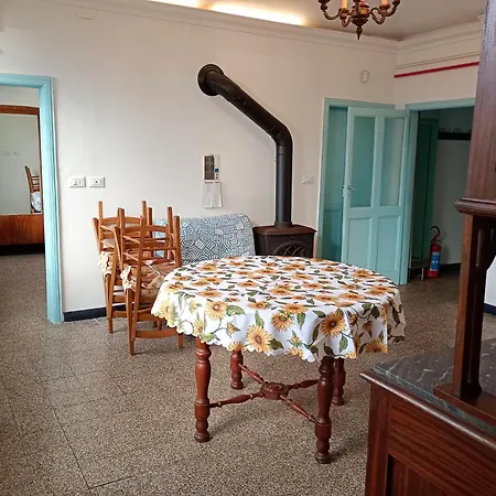 Golfo Paradiso Bed & Breakfast